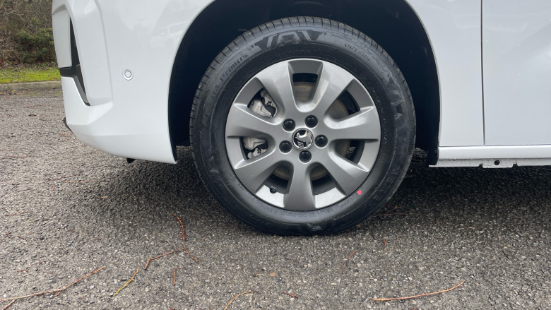 Vauxhall Combo Cargo Combo Diesel 1.5 Turbo D 100ps Pro H1 Van